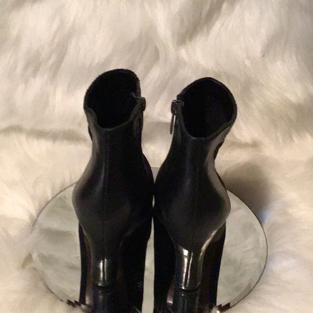 ✨SAM EDELMAN ✨BLACK ✨SUEDE ✨ANKLE ✨BOOTS ✨👢 - Picture 4 of 8